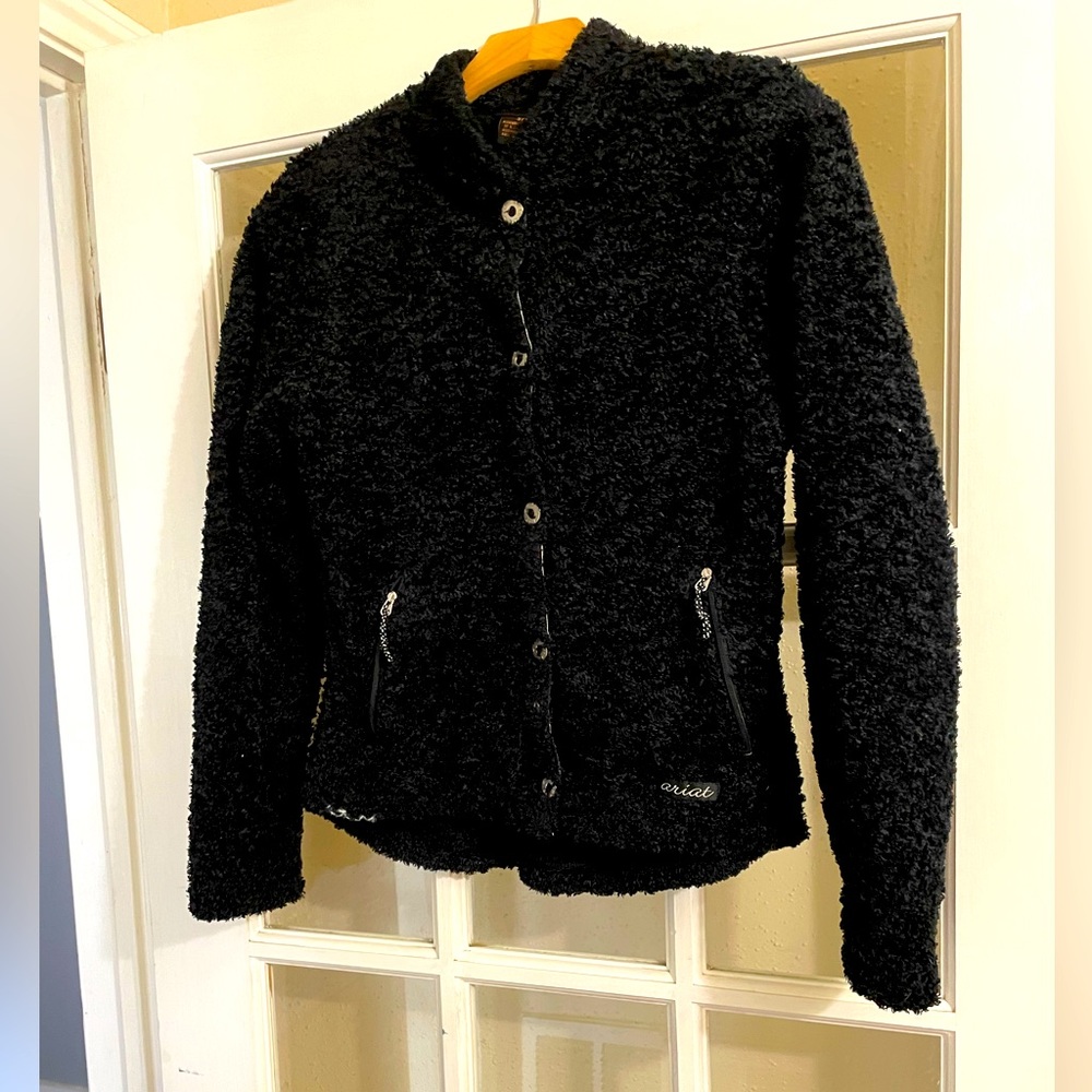 Ariat black button up Teddy jacket. Juniors small.